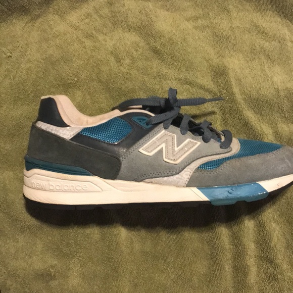 Used New balance. 9.5 - Picture 5 of 10